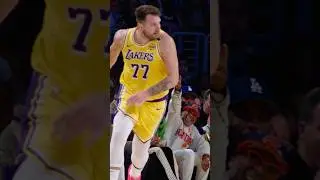 Luka & Spike Lee point at each other 🤣