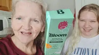 Bloom Nutrition Greens Superfoods Review Gut Health & Bloating Relief