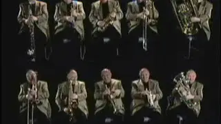 James Morrison as a one man band