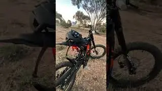 @Roaming_Raf #surron #goviral #surronlbx #viralvideo #roamingraf #viralshort #viralreels #surronx