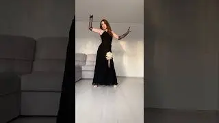 ANN TRUTH - VOGUE HANDS PERFORMANCE (Pink Noisy - Donna Carmen)