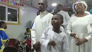 Papa sam encore 