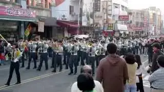 陸軍專科學校軍樂隊 - 2014嘉管踩街實況（Peacemaker March）