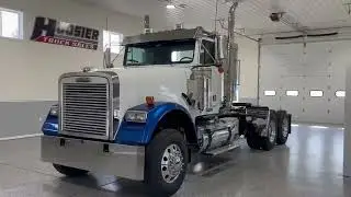 2007 FREIGHTLINER FLD120 For Sale