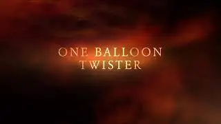 The Quest full size Motorcycle out of Balloons