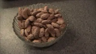 How to Make Roasted Cinnamon Almonds