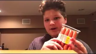 ASMR RESTAURANT ROLEPLAY!