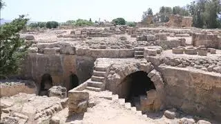 Saranta Kolones