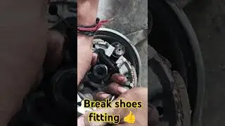 splendor bike break shoe fitting ✅#ytshorts #automobile #motorcycle #mechanic #