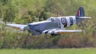 Giant Scale RC Supermarine Spitfire MkIX (CARF-Model) -- Bomberfield USA 2021