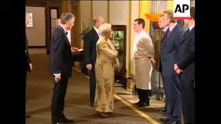 WRAP Pre-dinner photo op of G8 leaders with queen plus departures