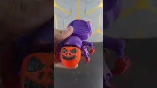 Flexi Spider Labubu 🕷️💜 | The Creepiest Cute Keychain Ever