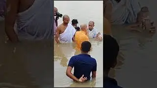 Performing Asthi Visarjan Ceremony for His Father Jerry Slavin | Sridham Mayapur | 28th Sep 2023 7