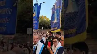 San Michele emozioni per l'uscita dalla Basilica per la  storica processione a Piano di Sorrento 