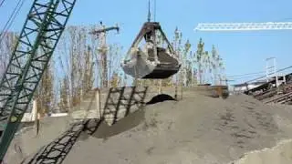 Clamshell bucket