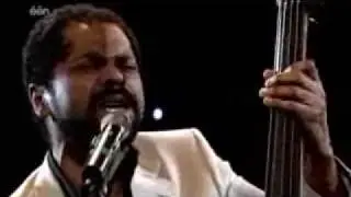 Ronny Mosuse - Laat Me Niet Alleen (Live)