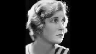Mae Marsh biography
