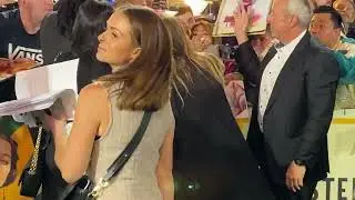 Margot Robbie At The London premiere of Amsterdam