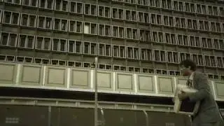 New Holland - Uhuru