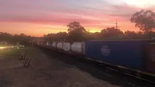 UP Shapp train XPT and Pacific National.  SSR 4MC5 with CLF4 48S36 CLF2.