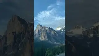 Tower of Babel Mountain | #albertacanada#canada#shorts#shortsvideo#morainelake