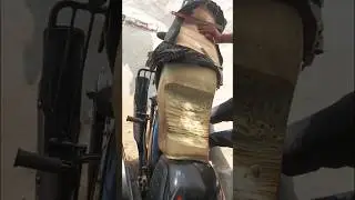 Bike ka seat cutting modified Bike ka seat cover cutting  #shortsvideo #foodlover #funny