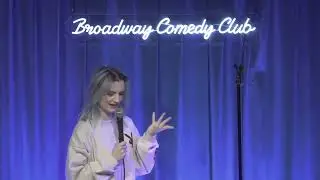 10/10/24 Caitlin Moon at Broadway Comedy Club for New York Queer Comedy Festival