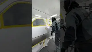 НАЧАЛЬНЫЙ ШАГ. ДВУХЦВЕТНАЯ ПОКРАСКА #машина #автомобиль #жизньпокраски #кузов #удовлетворительный...