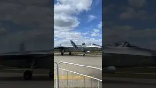 China&rsquo;s J-20 Fighter Jet: The Mighty Dragon That Challenges America&rsquo;s F-22 Raptor! 🐉✈️#shorts