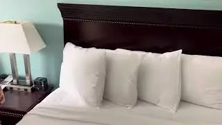 Room tour of the Cedar Point Express Hotel in Sandusky Ohio