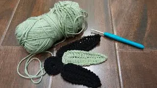 How to make a crochet leaf with stunning border | Thread & Artistry | Mariam Saad