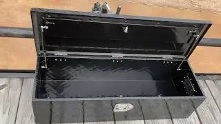 confote 39 Inch Heavy Duty Aluminum Stripes Plated Tool Box Review