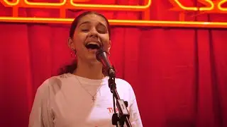 Alessia Cara - Growing Pains (Live in Australia)