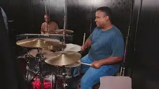 Roll n Roll - Ethiopian Funk Jazz Fusion  ( Official live performance Video  ) Bereket Abebe