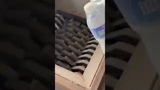 a crushing machine used to crush used plastic drinking water bottles