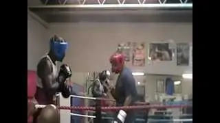 Dominic Akinlade sparring 1