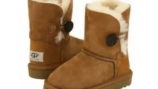 D&uuml;ğmeli Ugg Bot Modelleri: Bu Botlar &Ccedil;ok Tatlı