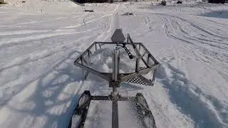 Sladdar led i hårt före. Trail grooming in hard frosen conditions.