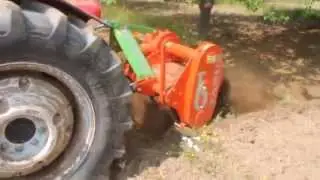 210 HİDROLİK GEZERLİ ROTOVATÖR