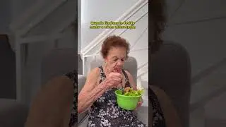 Decidi mudar minha alimenta&ccedil;&atilde;o! 🍔 Mas o XBurguer n&atilde;o quis ficar de fora kkkkk 🤣 #shorts