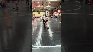 Logan Gallenberg vs Heyden Lynn 133lbs (Lions Den invite)