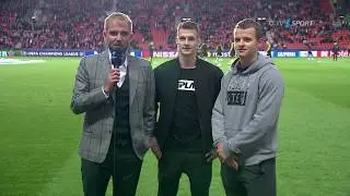 Hokejisté Chicaga Kubalík a Kämpf dorazili na fotbal