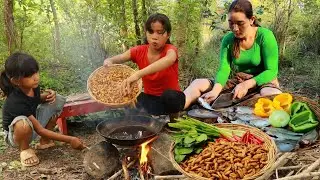 Cooking fish with spice so tasty- Cooking crispy worms for delicious +5food cooking in forest