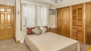 175 James St, Franklin Square, NY 11010