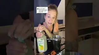 how to make a pink starburst shot🥰  #bartender #pinkstarburst #fruitydrink #somethingfruityshot