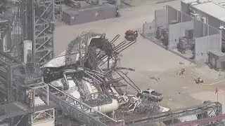 3 hurt in Mont Belvieu explosion, plant fire, officials say