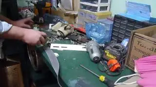 EXPERIMENT!! RED HOT HOMEMADE SWORD VS REAL SNOWMAN!!