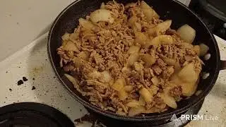 live cooking tacos in my small kitchen Toronto Canada  sizzling sounds