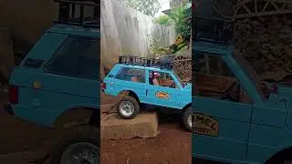 Chevrolet K5 Blazer Hauling Heavy Stones | Off-Road Power 💪 #automobile #rcoffroad #trailcrawler
