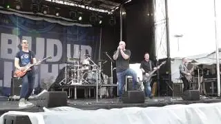 Evans Blue - Cold (But I'm Still Here) LIVE Fiesta Oyster Bake San Antonio 4/16/16